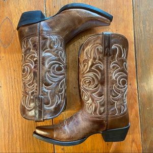 Laredo Women's Maddie Dark Brown Snip Toe Cowboy Boot 51114